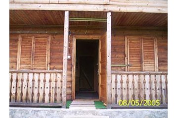 Rumunsko Chata Sâmbăta de Sus, Exteriér